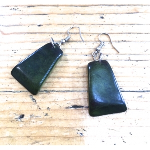 https://koguis.com.au/283-1653-thickbox/faceted-square-tagua-hand-carved-earrings.jpg