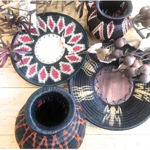 https://koguis.com.au/343-1802-thickbox/wounan-embera-wide-vase.jpg