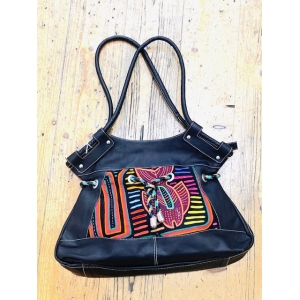 https://koguis.com.au/371-2594-thickbox/kuna-leather-purse.jpg