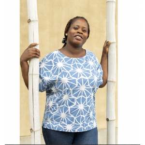 https://koguis.com.au/383-2522-thickbox/fairtrade-organic-cotton-crew-blouse.jpg