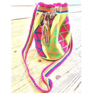 https://koguis.com.au/395-2464-thickbox/medium-wayuu-mochila-with-designs.jpg