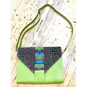 https://koguis.com.au/60-2037-thickbox/mola-small-satchel.jpg